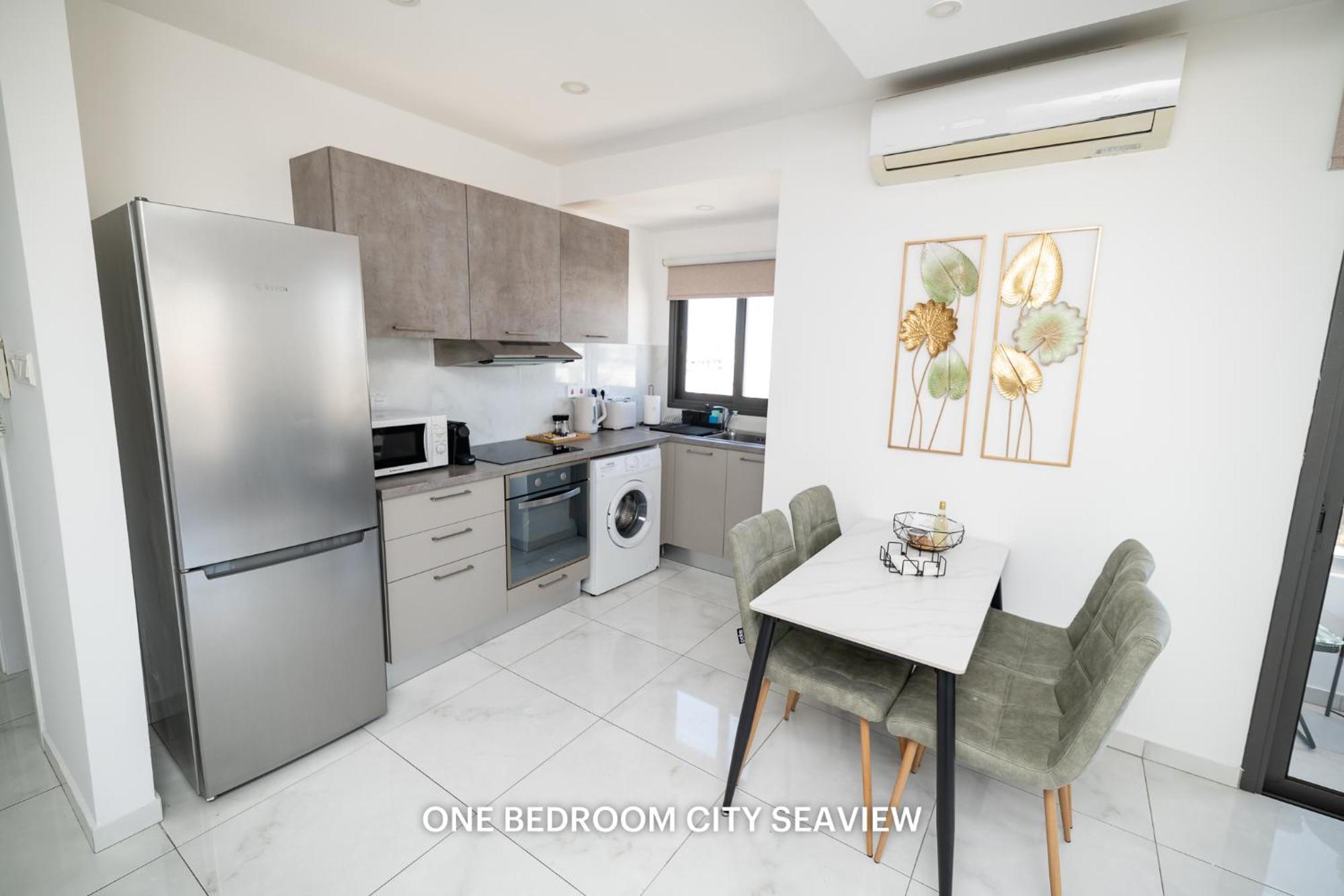 Lazuli Seaview Apartments 2Bdr Larnaca Zewnętrze zdjęcie