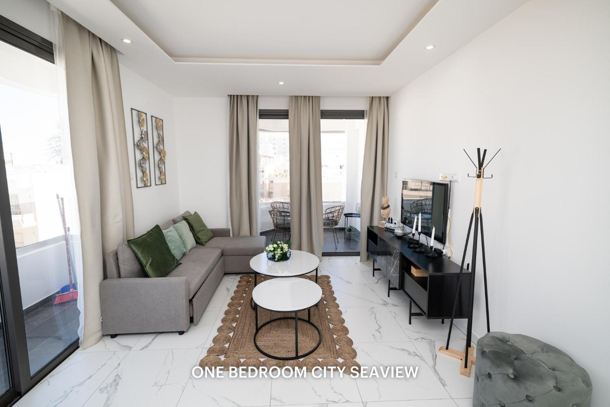 Lazuli Seaview Apartments 2Bdr Larnaca Zewnętrze zdjęcie