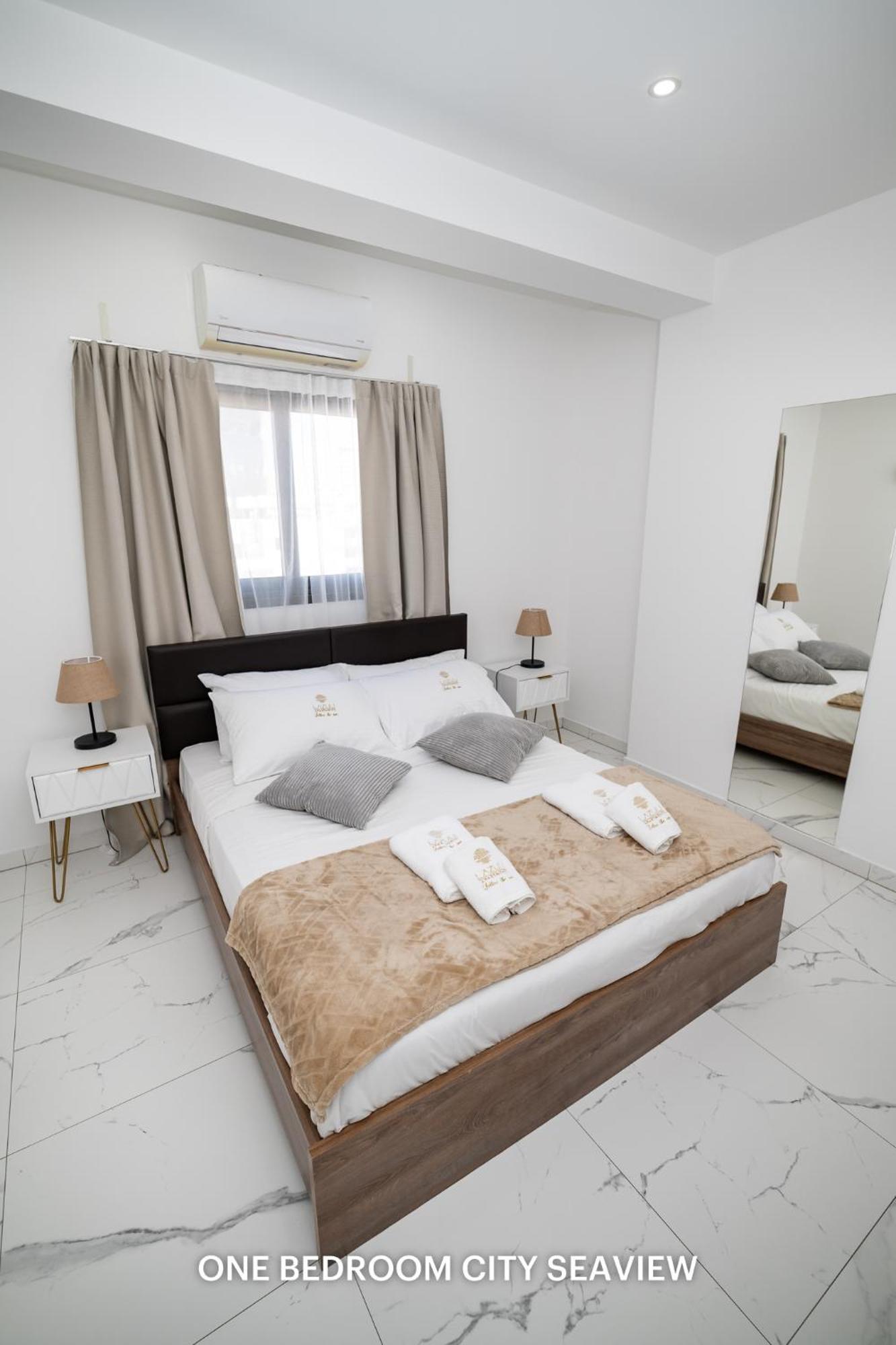 Lazuli Seaview Apartments 2Bdr Larnaca Zewnętrze zdjęcie